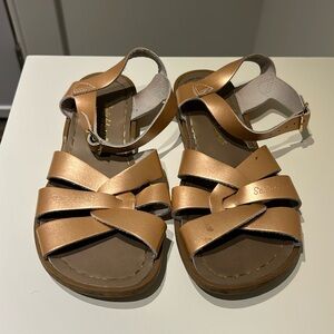 Youth rose gold salt water sandals